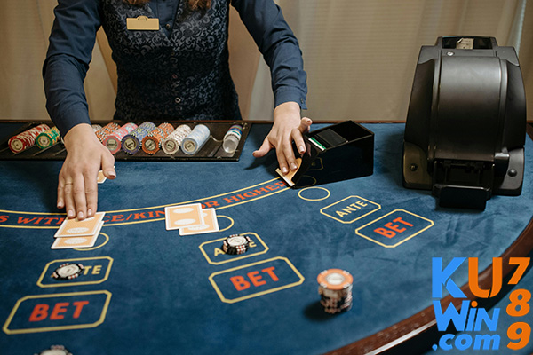 Những điều cần lưu ý khi biết luật chơi baccarat